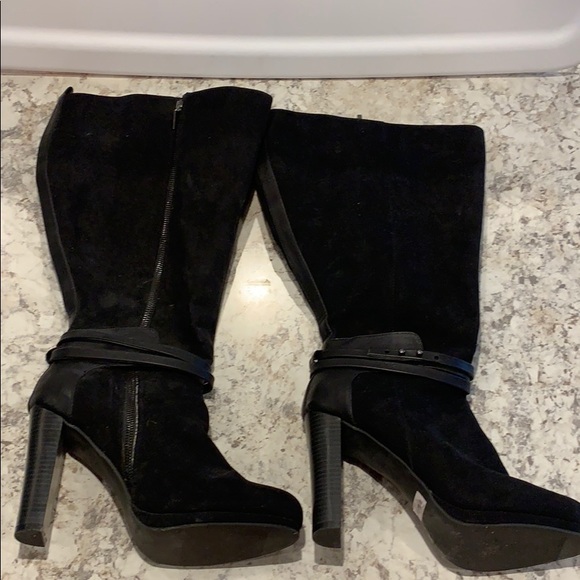 Black wide calf high heel boots - Picture 4 of 4